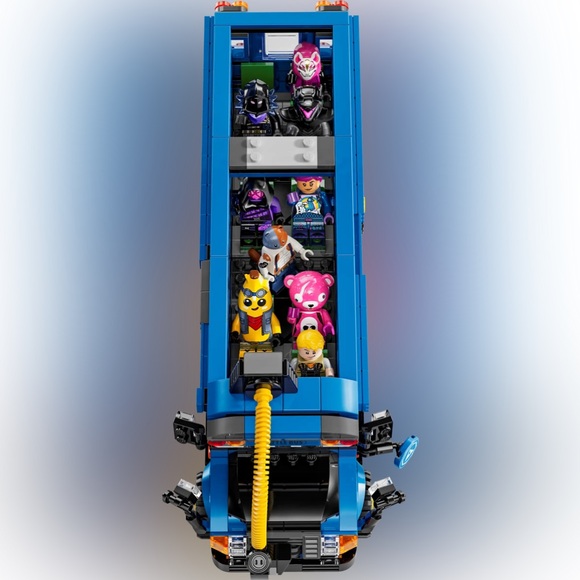 LEGO fortnight battle bus - Picture 6 of 7